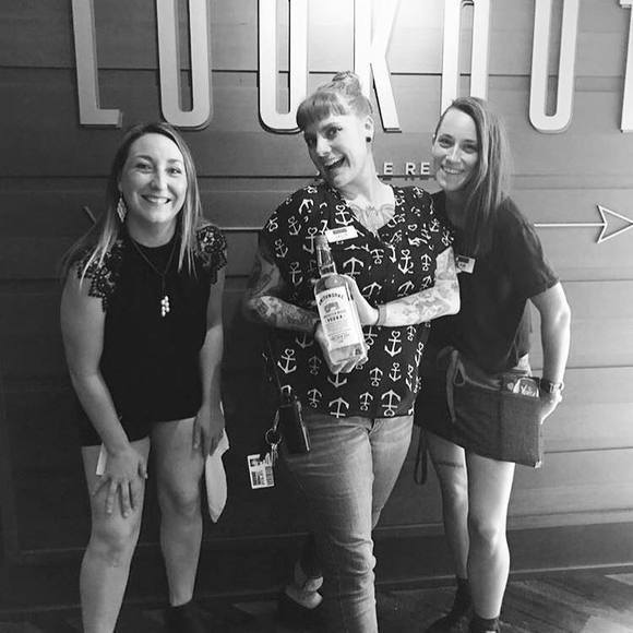 Meet your Posher, Abigail - Picture 1 of 1